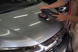 HONDA SHUTTLE　ボディー磨き施工