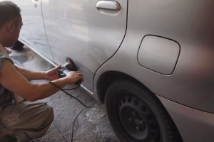 TOYOTA FUNCARGO　ボディー磨き施工