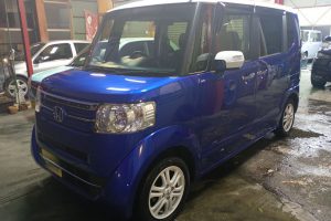 HONDA N BOX　ボディー磨き施工
