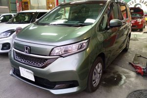 HONDA FREED　タイヤ交換