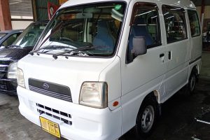 SUBARU SAMBAR　ボディー磨き施工