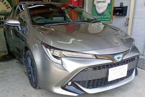 TOYOTA COROLLA SPORT　ボディー磨き施工