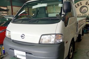 NISSAN VANETTE　ボディー磨き施工